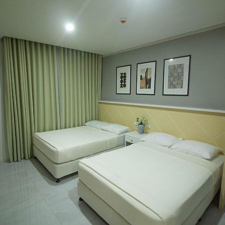 Twin Hearts Residences 1 罗哈斯城 外观 照片