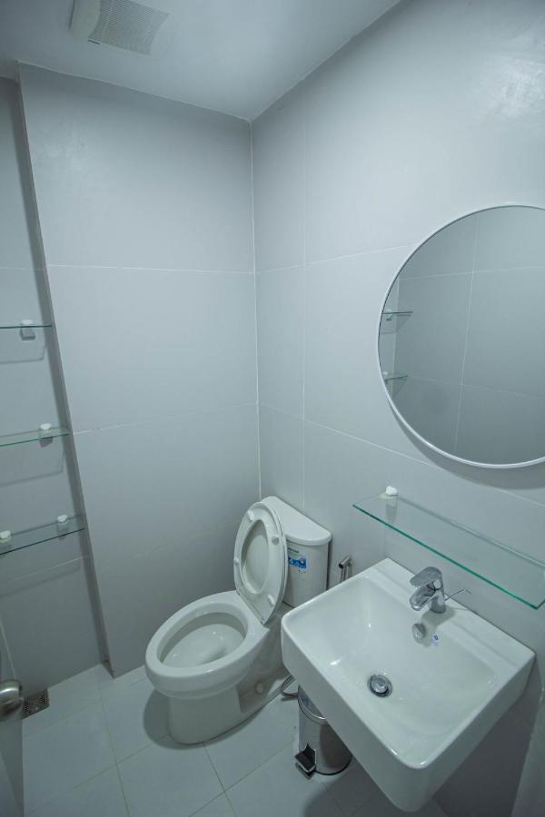 Twin Hearts Residences 1 罗哈斯城 外观 照片